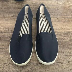 Comfortview size 11wide width slip on navy shoe